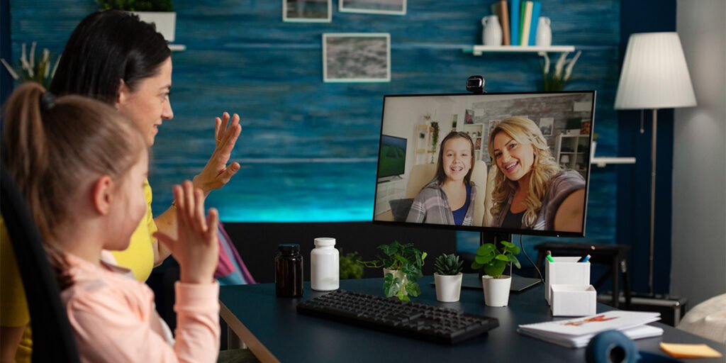 Mothers and children having an Omegle video call