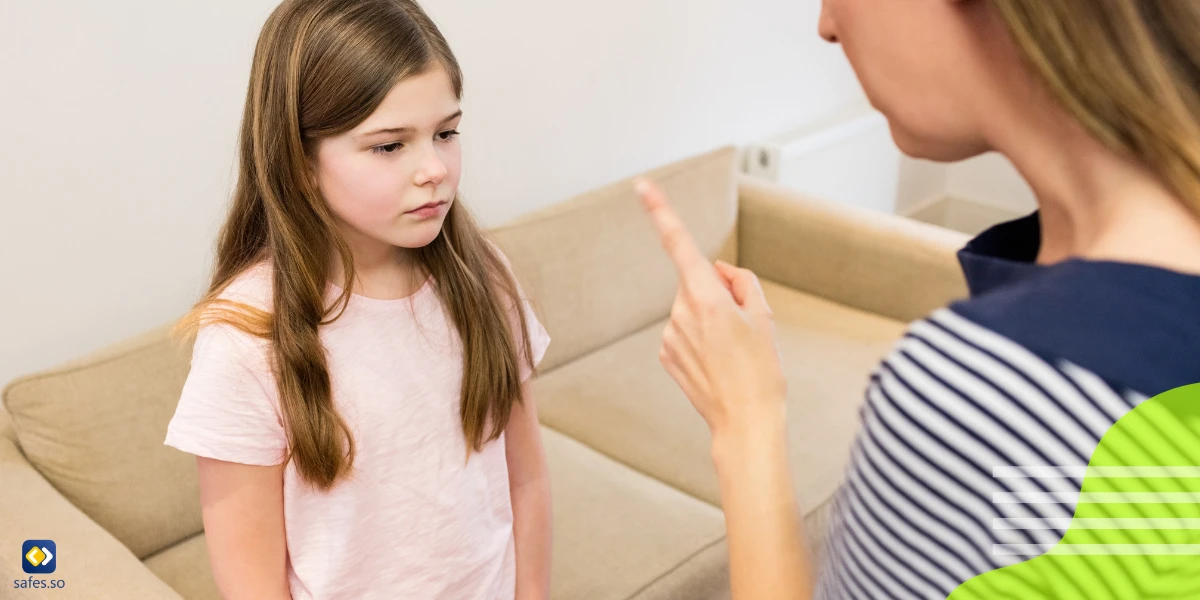 Elternteil bestraft ihre Tochter