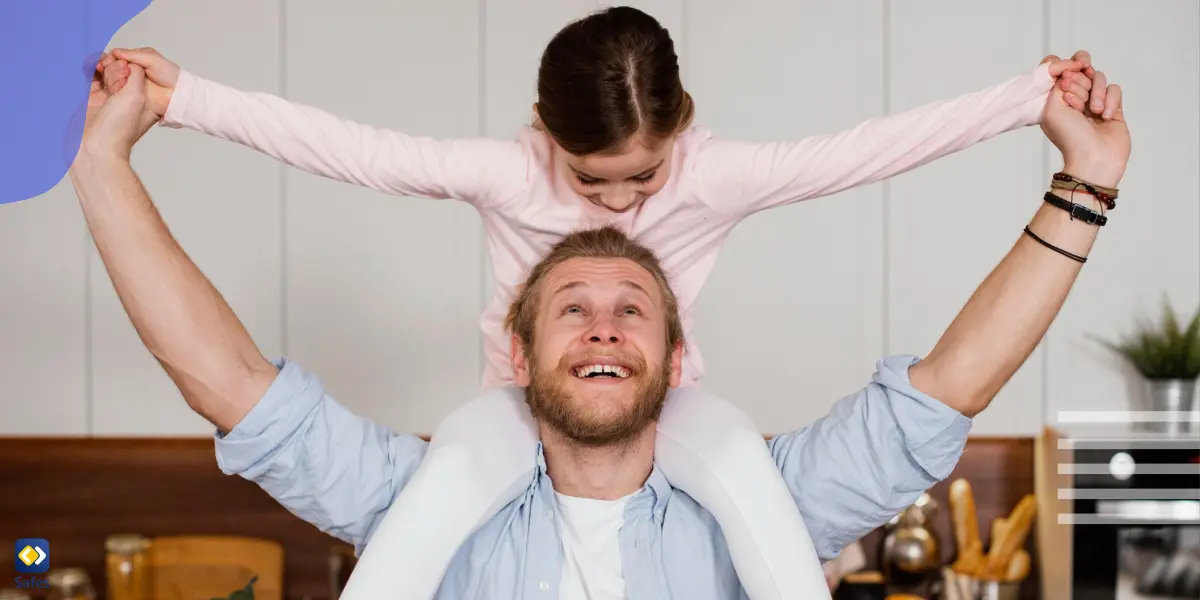 Kleines Mädchen und Vater verbringen glücklich Zeit miteinander