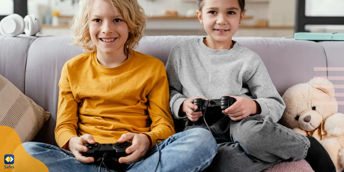 zwei Kinder, die Videospiele mit einer Spielkonsole spielen